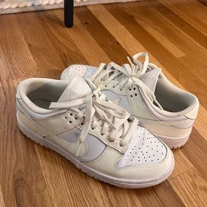 NIKE women’s dunk low white/bone